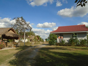 Chomna Resort